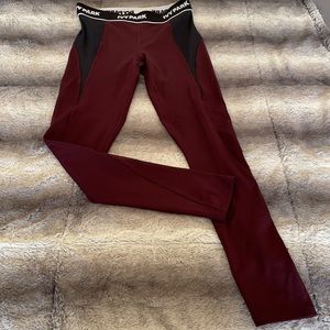 ❌SOLD❌IVY PARK leggings
